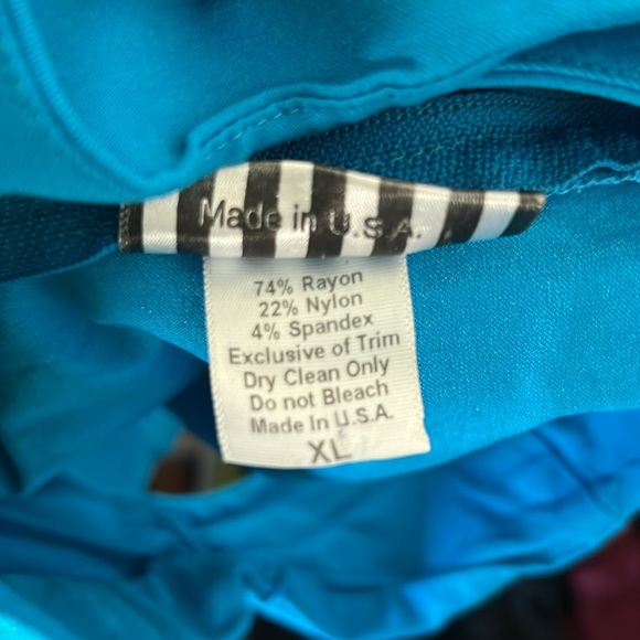 COPY - Pinup Couture Erin Wiggle dress in XL cobalt blue - Picture 6 of 6